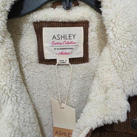 Ashley NWT M Brown Corduroy Jacket Sherpa Lined Fleece Trucker Coat Cozy - Picture 2 of 11